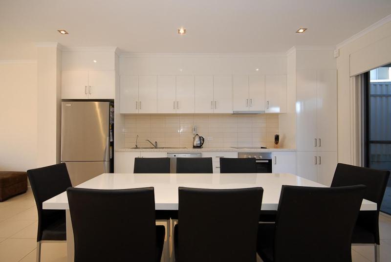 The Block Views Apartments Victor Harbor Exteriör bild